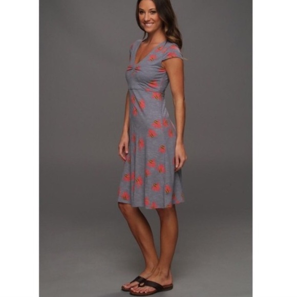 Horny Toad Dresses & Skirts - Horny Toad cap sleeve A line floral print midi